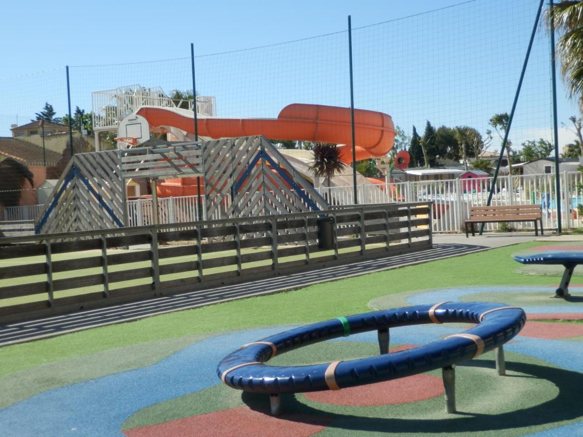 Camping Les Sables Du Midi Hotel Valras-Plage Kültér fotó